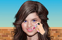 Selena's New Look